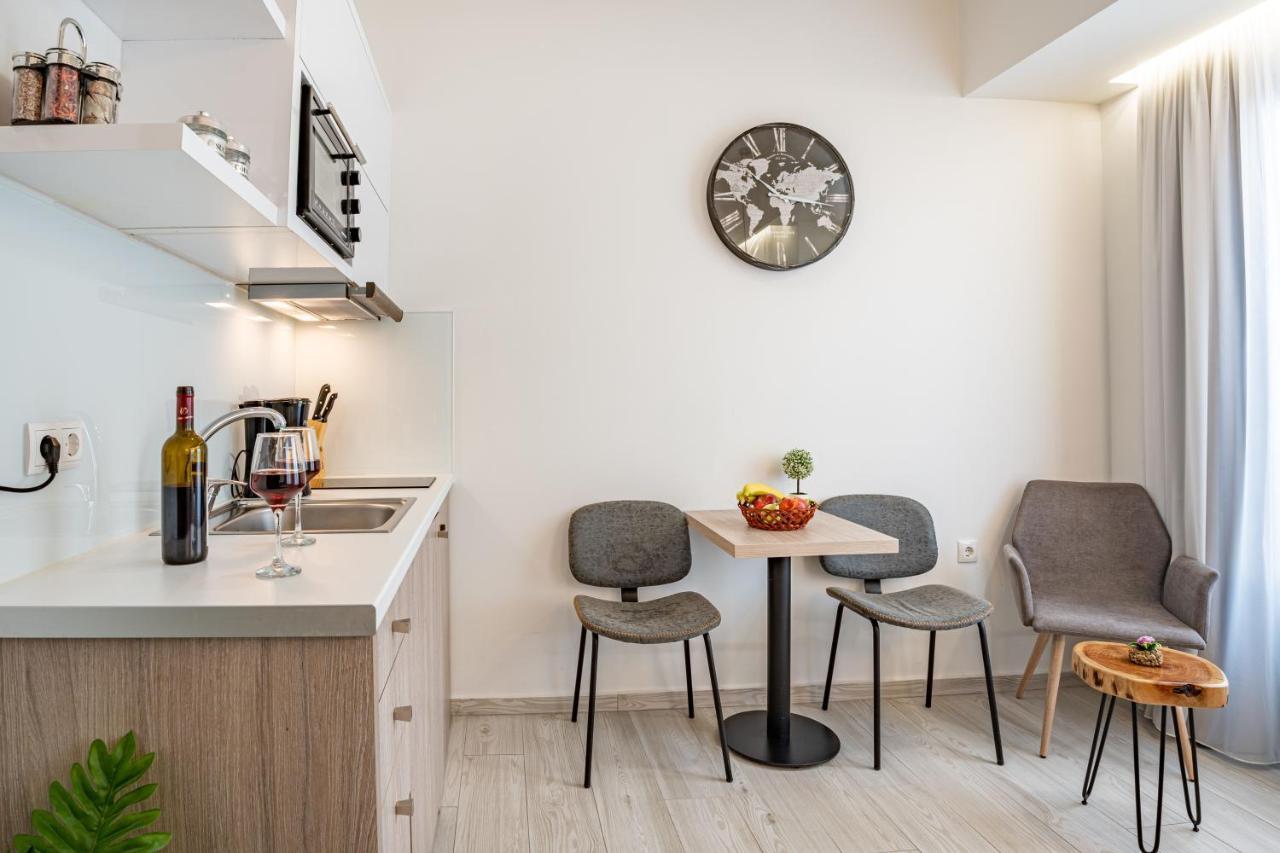 העיירה רתימנו White & Gray Apartment מראה חיצוני תמונה